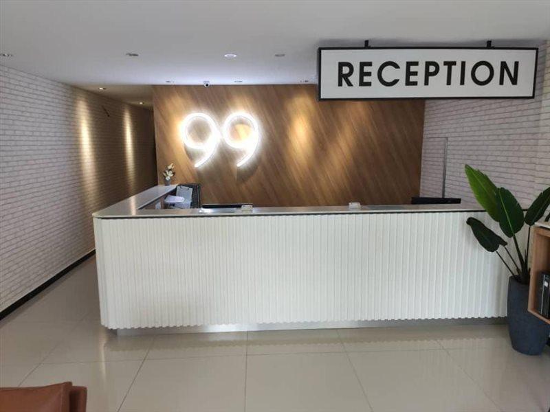 Hotel 99 Seri Kembangan Serdang Dış mekan fotoğraf