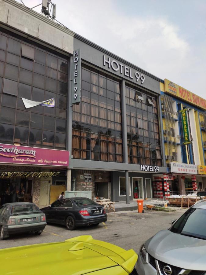 Hotel 99 Seri Kembangan Serdang Dış mekan fotoğraf