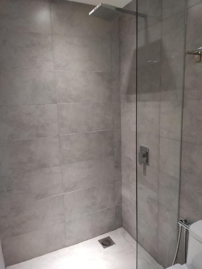 Hotel 99 Seri Kembangan Serdang Dış mekan fotoğraf