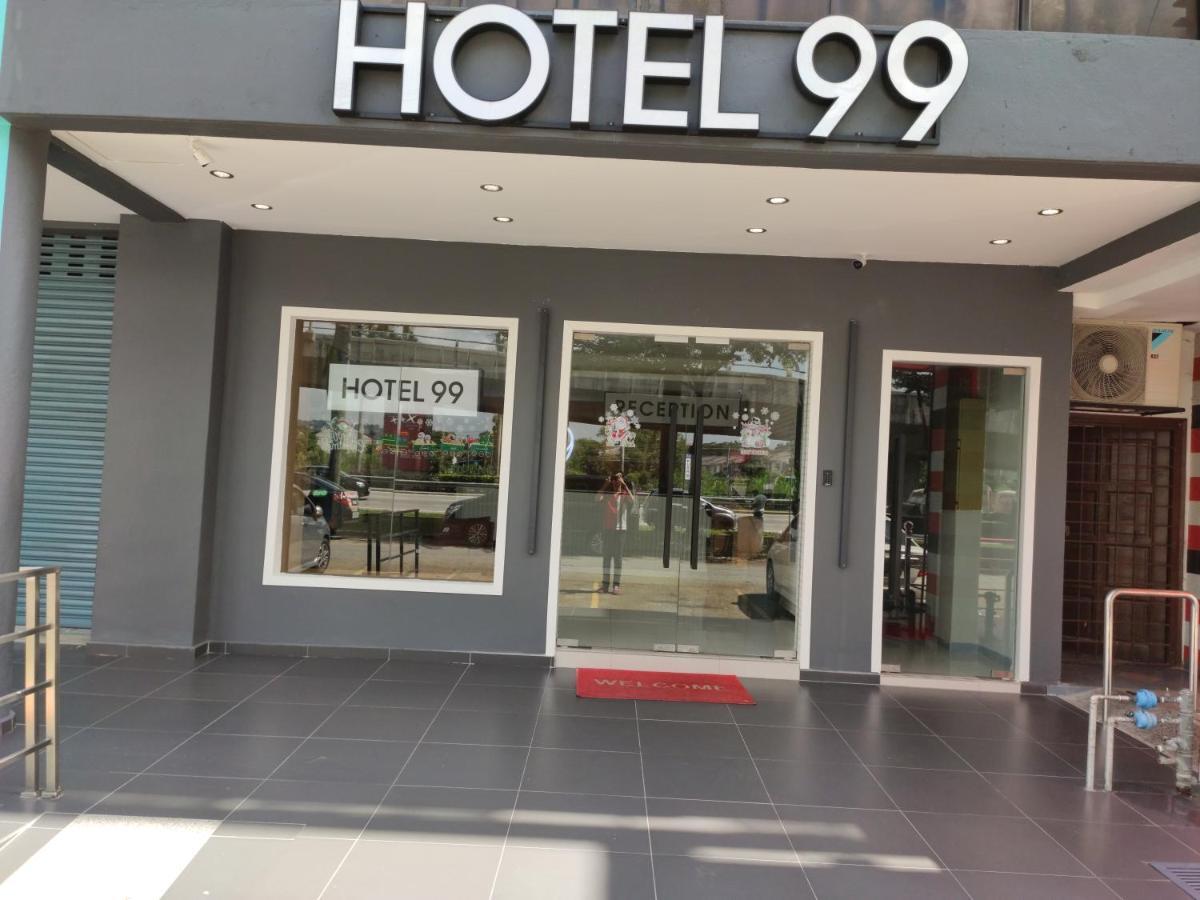 Hotel 99 Seri Kembangan Serdang Dış mekan fotoğraf